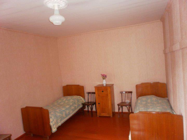 Guest House Elisabeth Adishi Exterior photo