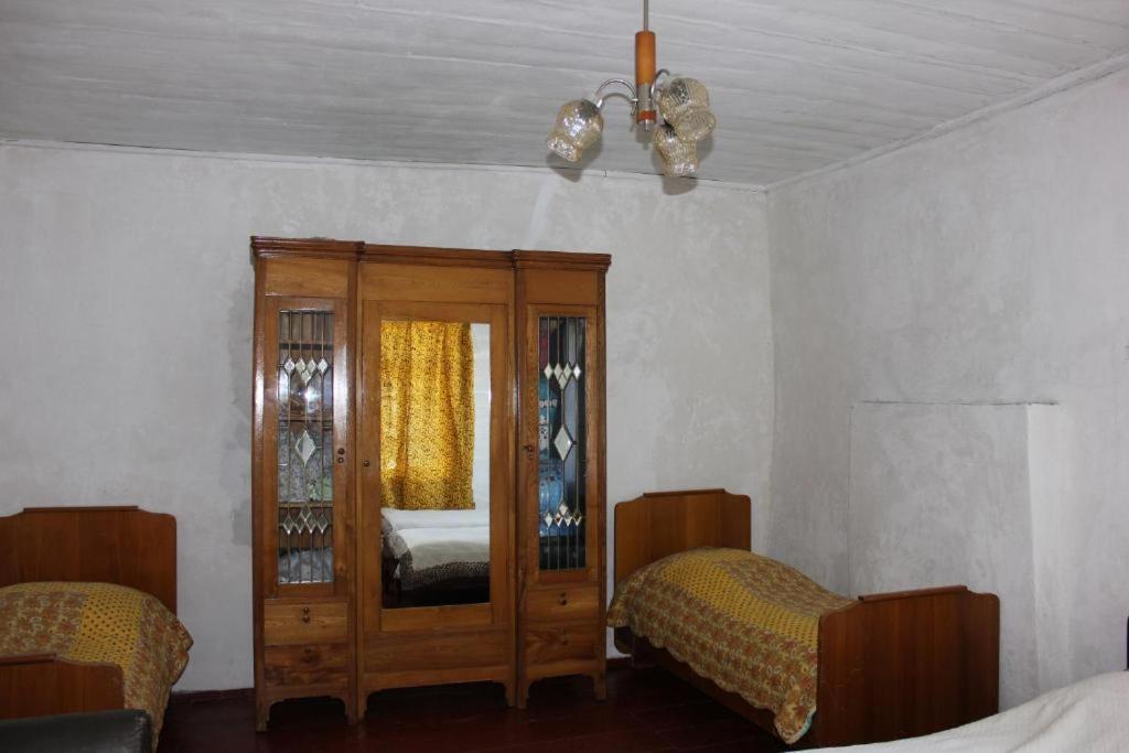 Guest House Elisabeth Adishi Exterior photo