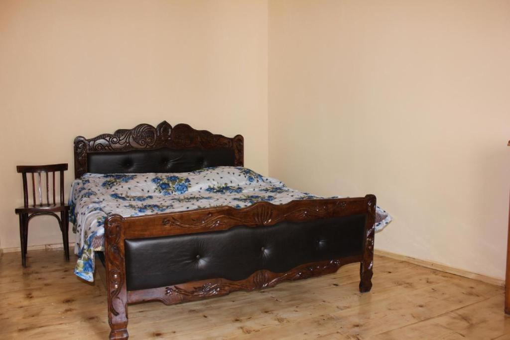 Guest House Elisabeth Adishi Exterior photo